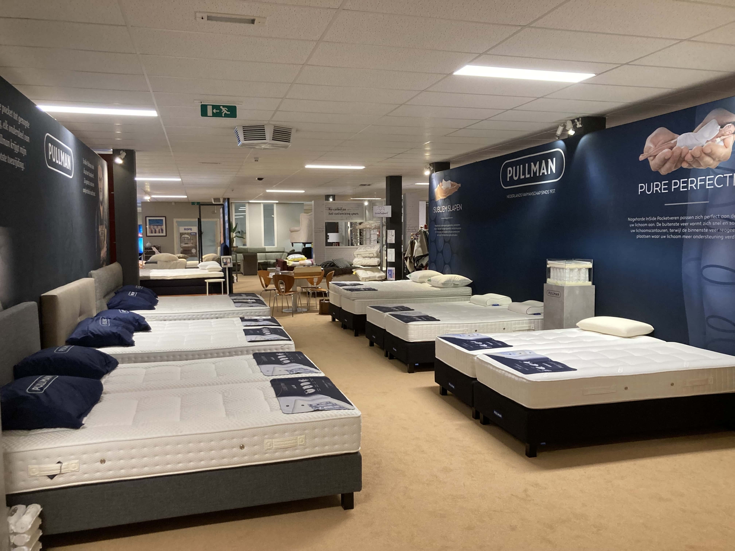 Showroom Batjes Wonen en Slapen Emmeloord