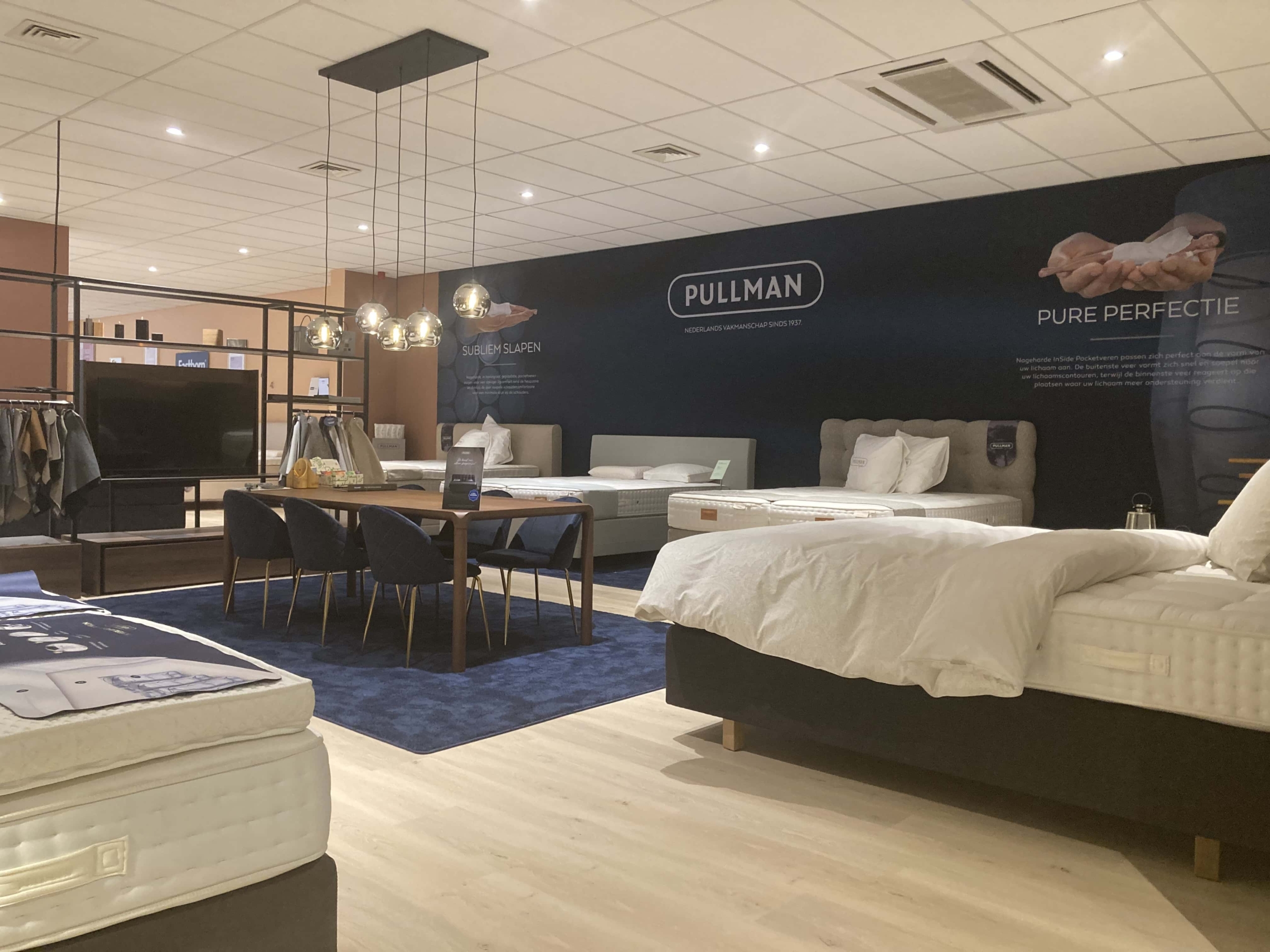 Showroom Sleepfast Huizen
