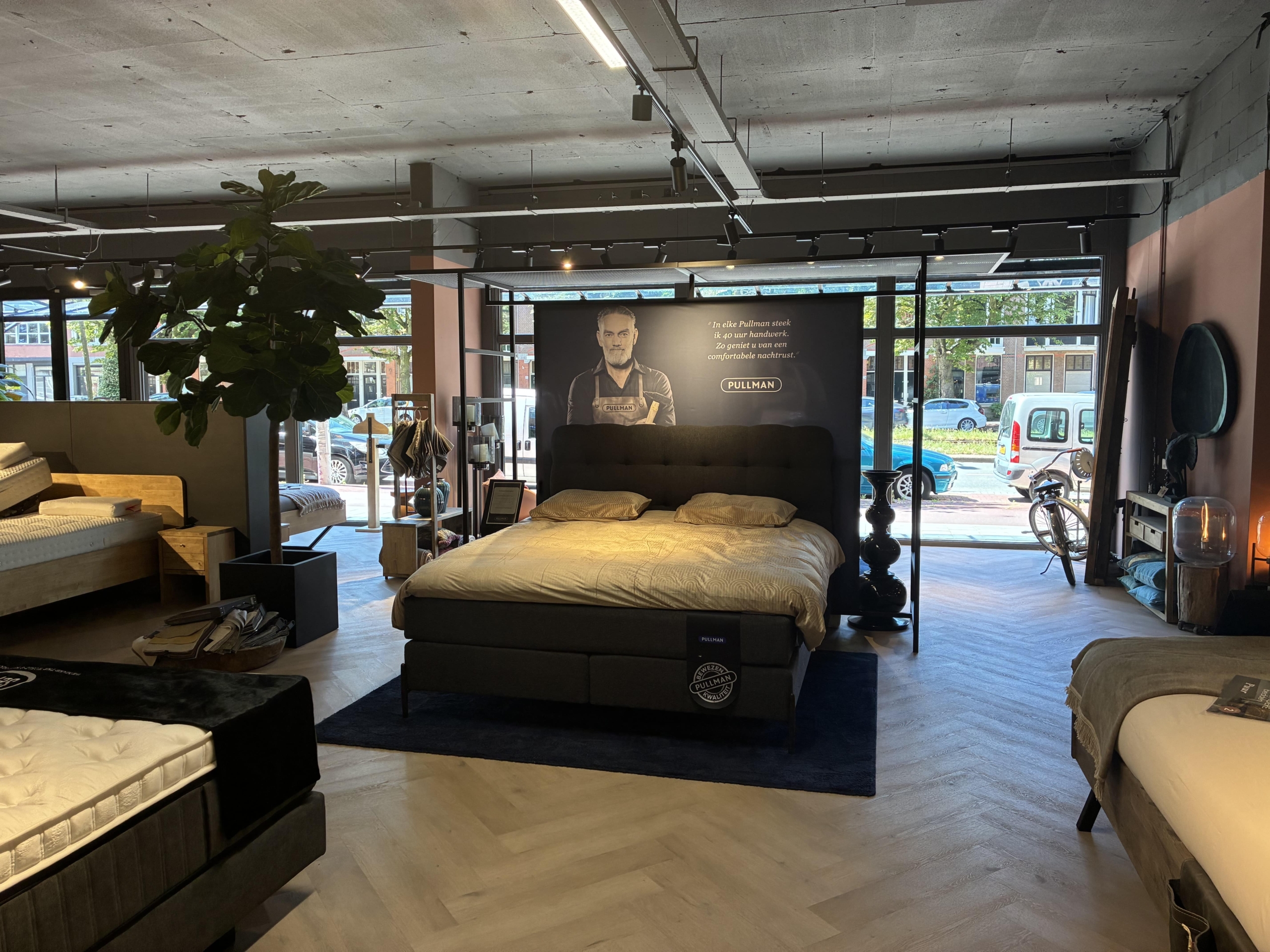 Showroom Beds Only Den Haag