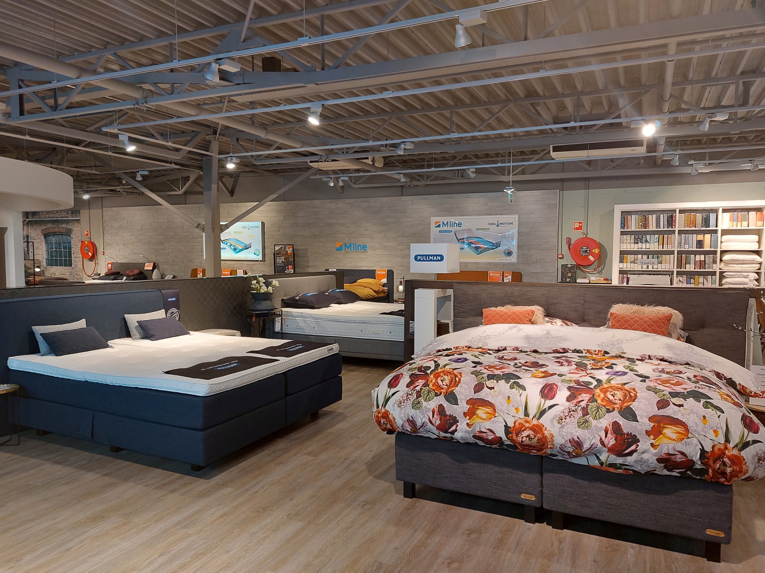 Showroom Boonman Beddenspeciaalzaak Son