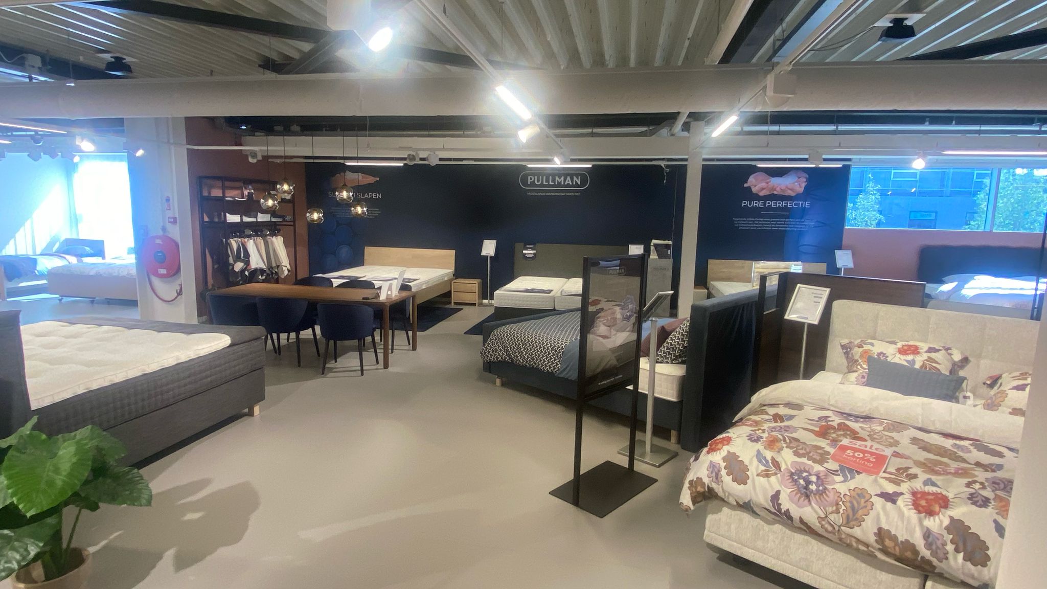 Showroom De Bedstee Beddenspeciaalzaak Zaandam