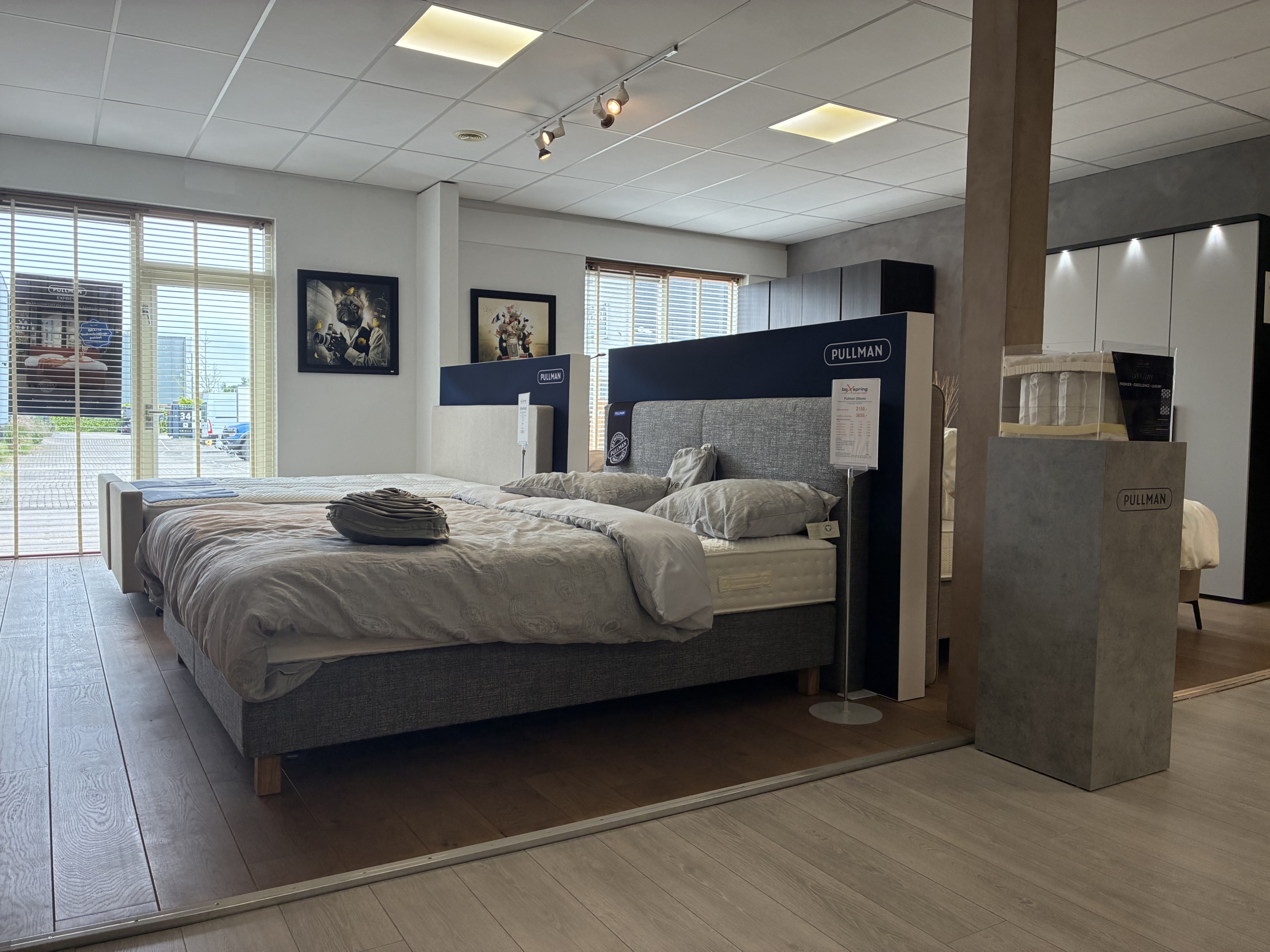 Showroom Boxspringspecialist van der Horst Waddinxveen