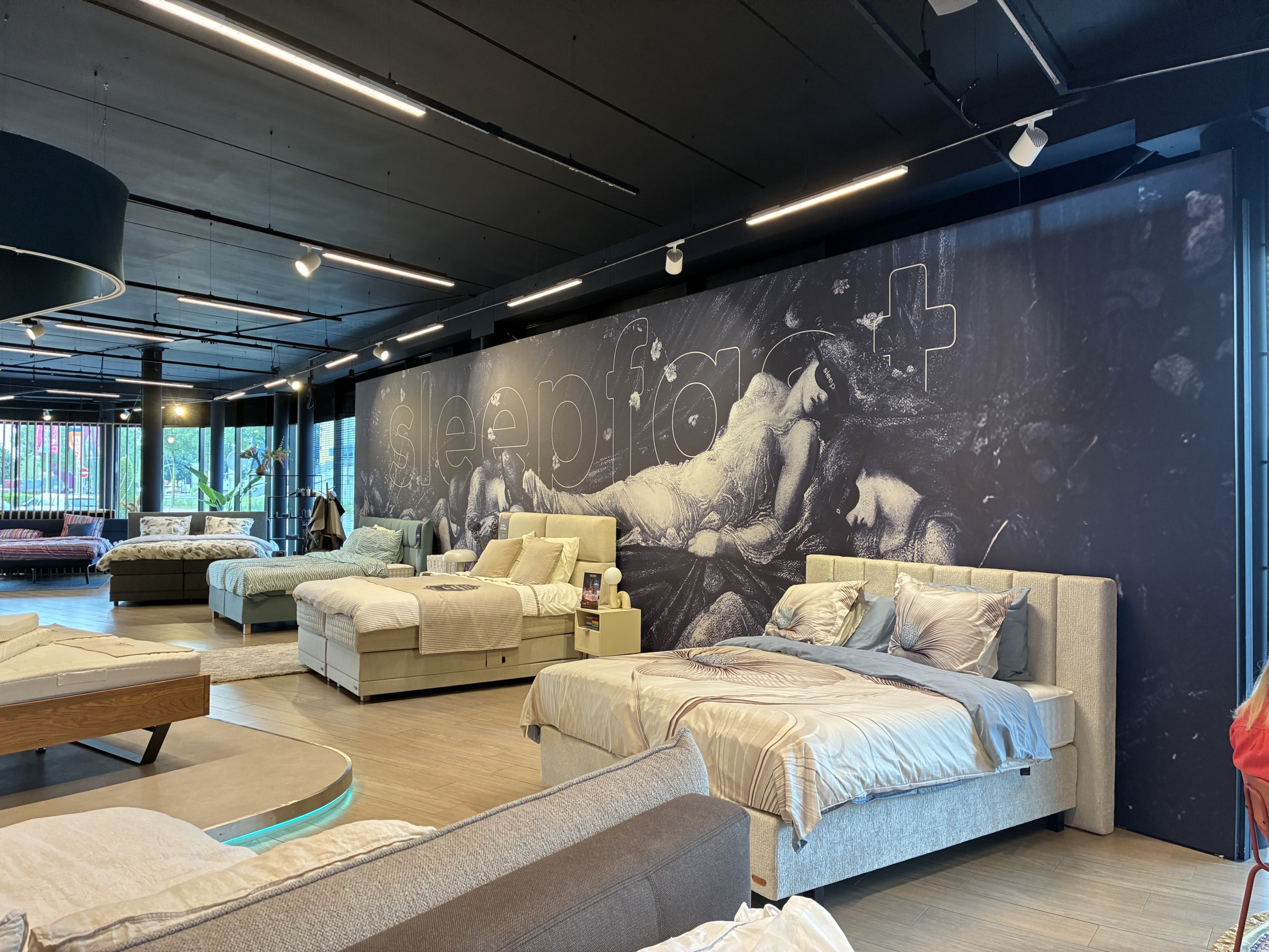 Showroom Sleepfast Breda